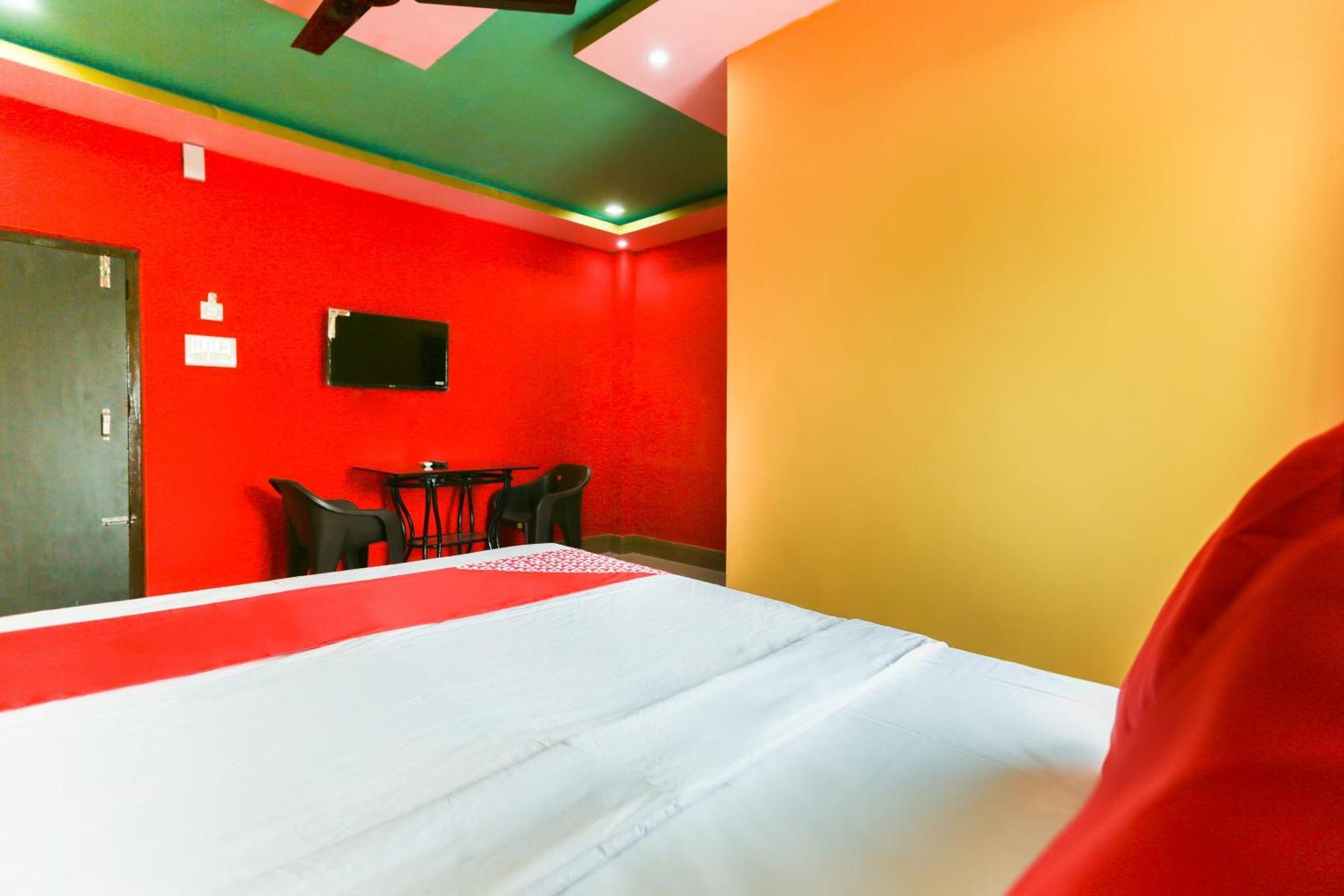 Hotel O The Platinum Inn Barakpur Exterior photo